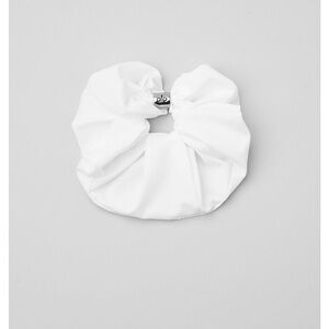 ALO Yoga White Hair Scrunchie